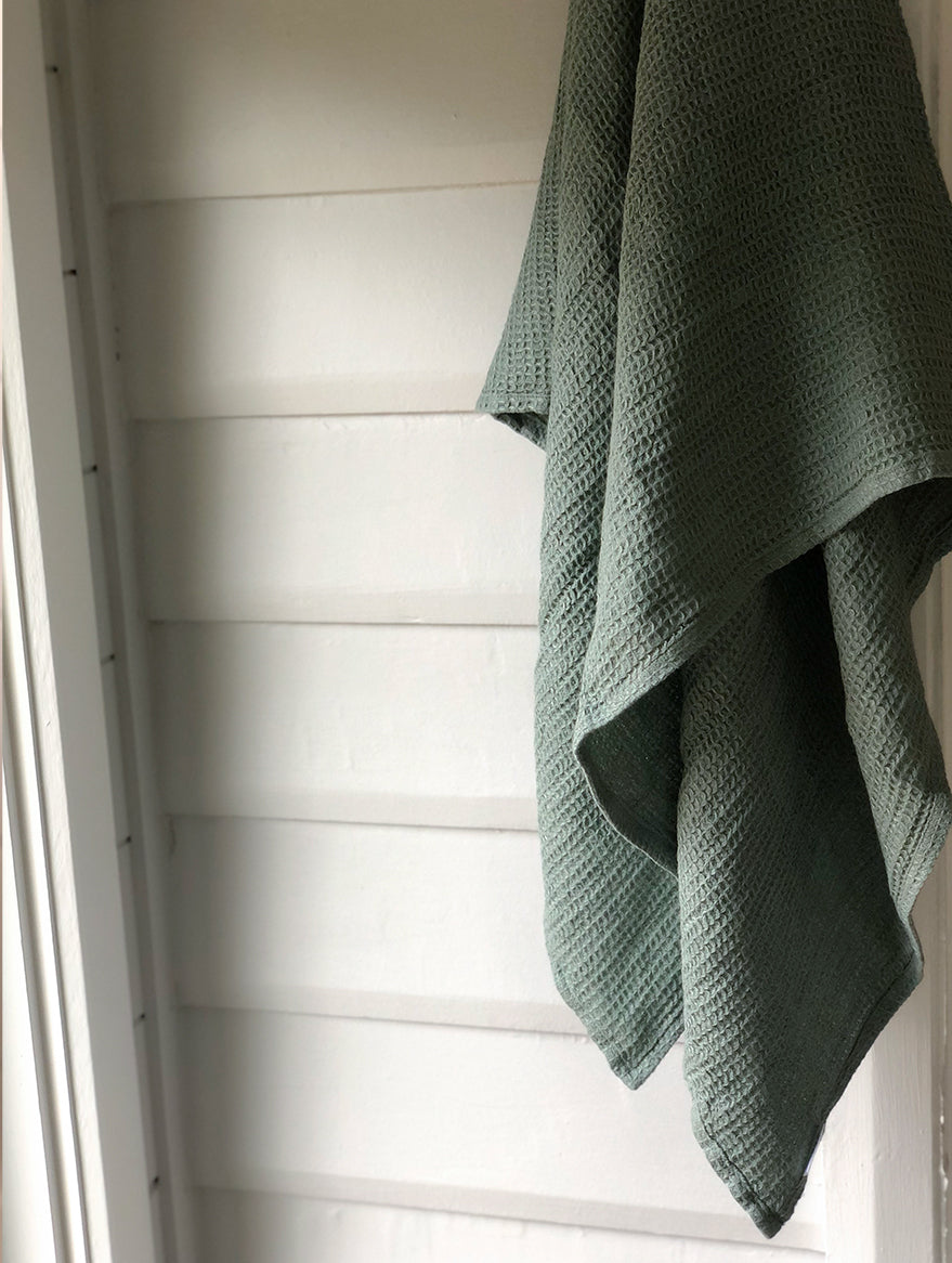 Bath Towel - Hand Loomed Waffle Cotton / Linen
